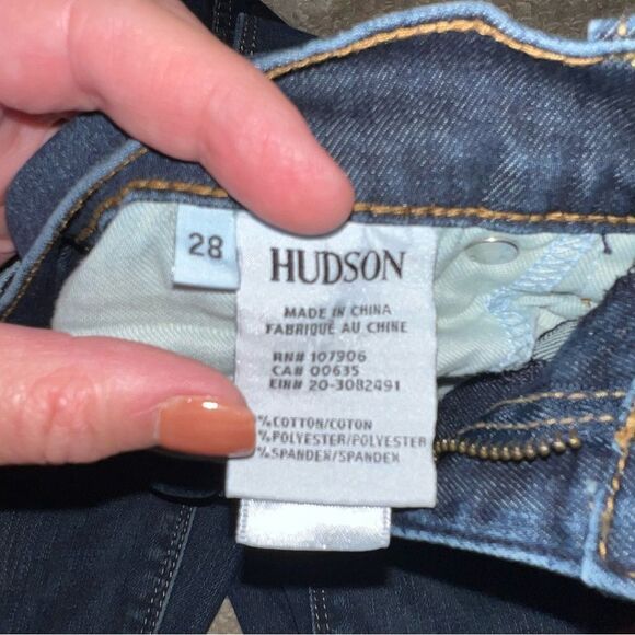 Hudson jeans size 28 - Picture 6 of 7